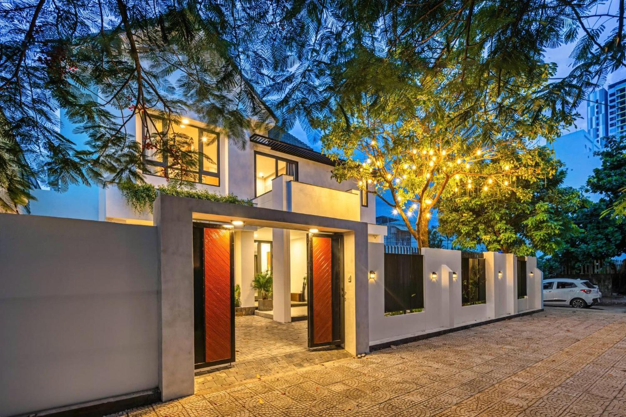Luxurious 500M Villa, Private Pool, 300M To Beach 岘港 外观 照片